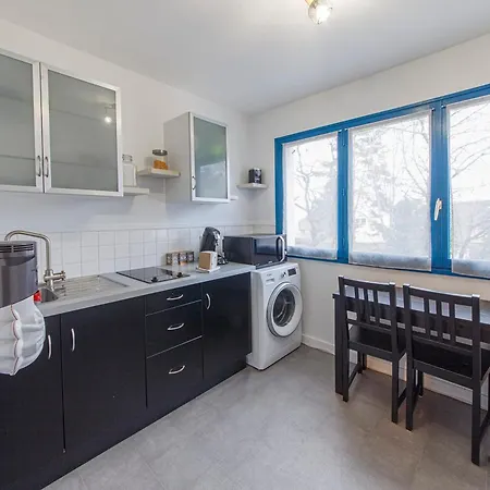 Fremur - Wifi - Parking - Balcon Apartman *